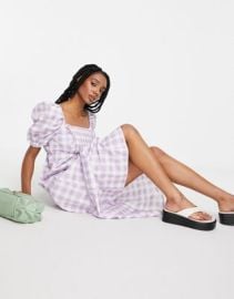 River Island gingham check shirred midi dress in purple at ASOS