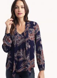 WornOnTV: Sofia’s navy paisley print blouse on Young and Hungry | Aimee ...