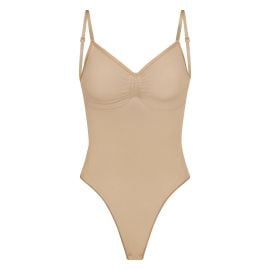 SEAMLESS SCULPT LOW BACK THONG BODYSUIT CLAY at Skims