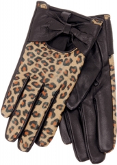 Sardi Gloves at Aldo