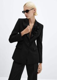 Satin blazer with lapels and maxi-flower - Women Mango USA at Mango