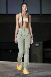 Season 8 cropped Top by Yeezy at Farfetch