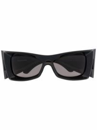 Shop Balenciaga Eyewear BB0156S rectangle-frame sunglasses with Express Delivery - at Farfetch