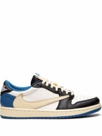 Shop Jordan x Travis Scott Air Jordan 1 Low OG SP sneakers with Express Delivery - at Farfetch