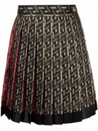 Shop Versace pleated geometric-print skirt with Express Delivery - at Farfetch