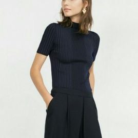 Short sleeve sweater at Zara