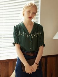 Simple Retro Convallaria Floral Embroidered Puff Top in Green at Simple Retro