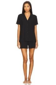 Skims Soft Lounge Short Sleep Set In Onyx at Revolve