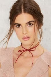 So Gifted Bow Choker at Nasty Gal