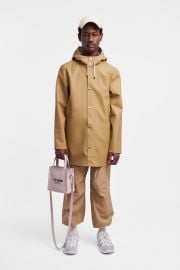 Stockholm Raincoat Sand STUTTERHEIM US at Stutterheim