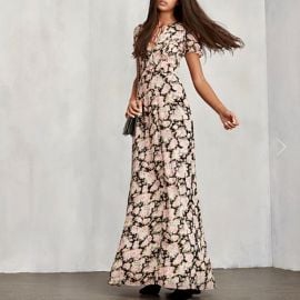 Sustainable Dresses - Shop Womenx27s Dresses Reformation at Reformation