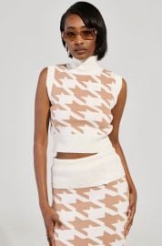 TYPE OF LOVE TANK AKIRA at Akira