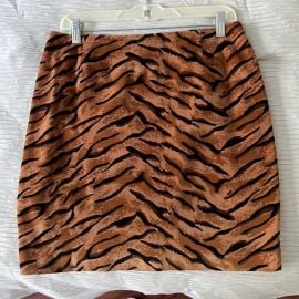 Taiga Skirts Velvet Tiger Print Skirt Size Poshmark at Poshmark