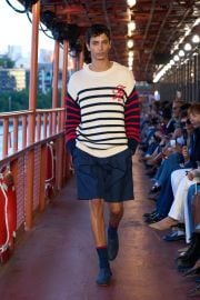 Tommy Hilfiger Spring 2025 Ready-to-Wear Fashion Show Vogue at Vogue