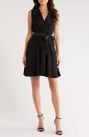 Topstitch Detail Sleeveless Dress at Nordstrom Rack