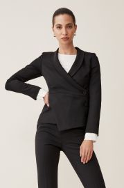 WornOnTV: Norah’s black buttoned wrap blazer on CBS Evening News ...