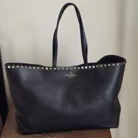Valentino Bags Valentino Rockstud Tote Gorgeous Blk Leather Large More Than 45off Retail Poshmark at Poshmark