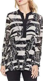 Vince Camuto Womens Long Sleeve Printed Blouse at  Womens Clothing store at Amazon