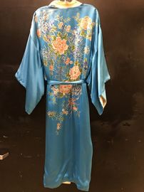 Vintage floral robe at Etsy