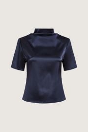 Vivien Top in Navy ROARI at Roari