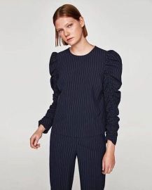 Womenx27s Tops   United States at Zara