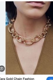 Zara Chunky Gold Tone Interlocking Chain Necklace New In Box eBay at eBay