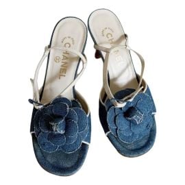 chanel heels at Vestiaire Collective