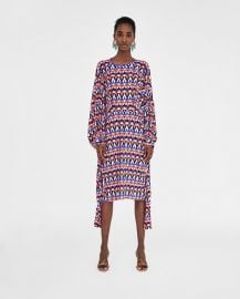 geometric print pleated dress at Zara