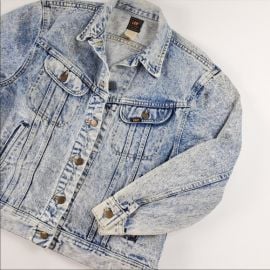 no longer available at Levis