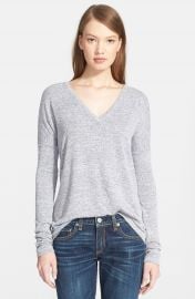 WornOnTV: Nic’s grey v-neck long sleeve top on The Resident | Emily ...