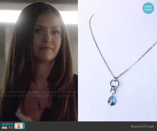 AlycenMaille Blue Frost Crystal Pendant Necklace worn by Elena Gilbert (Nina Dobrev) on The Vampire Diaries