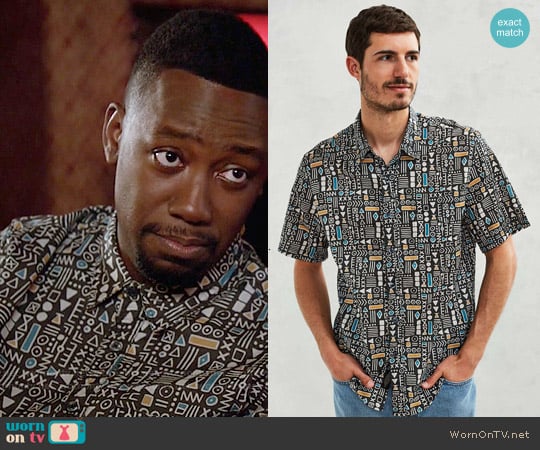 CPO Geo Print Short-Sleeve Button-Down Shirt worn by Winston Bishop (Lamorne Morris) on New Girl