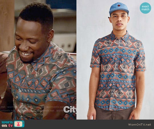 CPO Painted Ikat Short-Sleeve Button-Down Shirt worn by Winston Bishop (Lamorne Morris) on New Girl