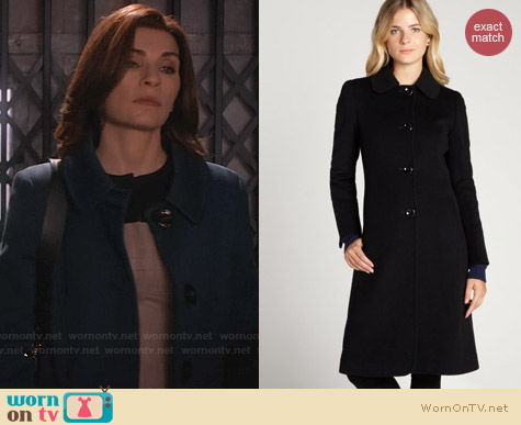 Cinzia Rocca Wool Peter Pan Collar Coat worn by Julianna Margulies on The Good Wife