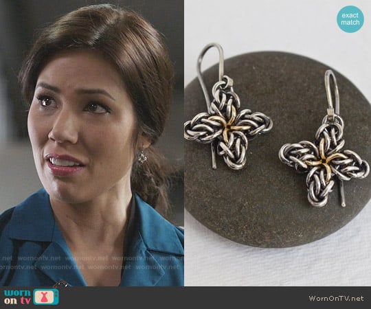 Femailler Silver Star Flower Earrings worn by Angela Montenegro (Michaela Conlin) on Bones