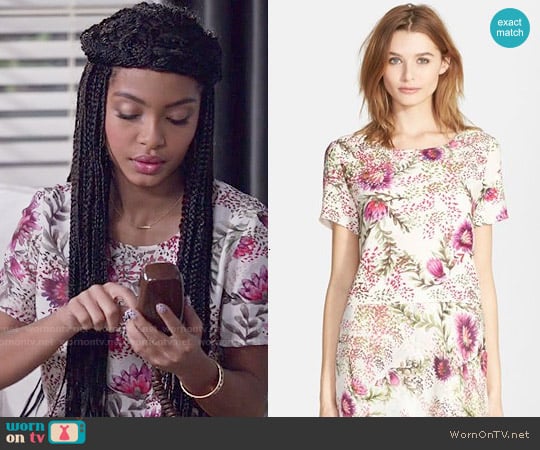 Haute Hippie Wildflower Print Crop Top worn by Zoey Johnson (Yara Shahidi) on Black-ish