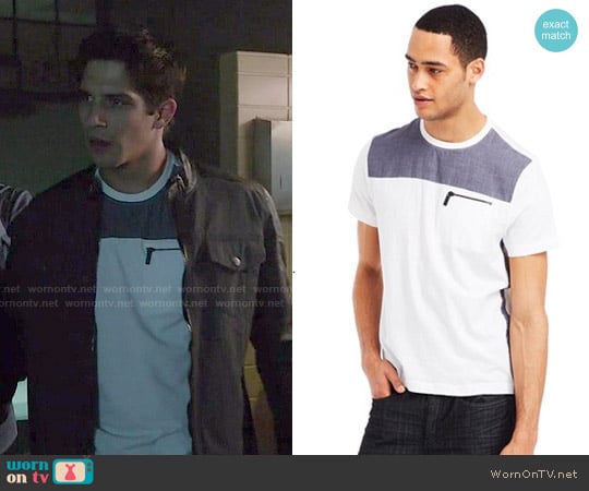 Kenneth Cole Reaction Chambray Crew-Neck T-Shirt worn by Scott McCall (Tyler Posey) on Teen Wolf