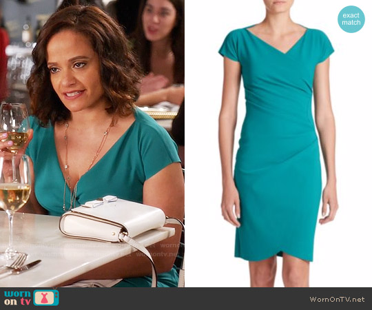 La Petite Robe di Chiara Boni Ruched Cap-Sleeve Sheath worn by Zoila Diaz (Judy Reyes) on Devious Maids