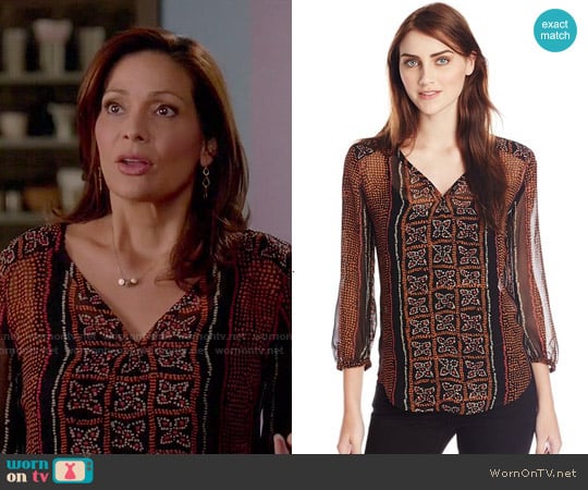 Lucky Brand Kaylee Peasant Top worn by Regina Vasquez (Constance Marie) on Switched at Birth