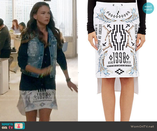 Marcelo Burlon County of Milan Fleece Milano 1998 Skirt worn by Liza Miller (Sutton Foster) on Younger