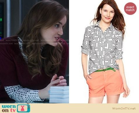 Agents of SHIELD Fashion: GAP New Tailored Print Shirt worn by Elizabeth Henstridge