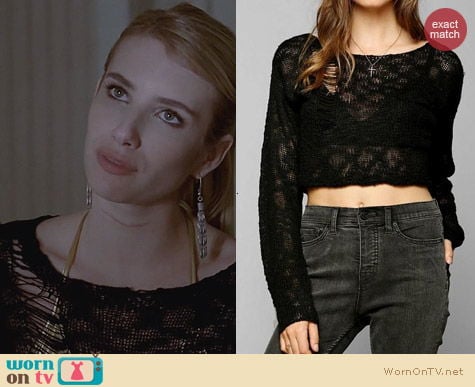 AHS: Coven Fashion: Kill City Boucle Cropped Sweater worn by Emma Roberts