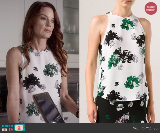 ALC Anise Top worn by Laura Leighton on PLL