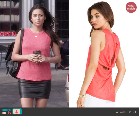 ALC Harper Twist Back Tank in Persimmon worn by Emily Fields (Shay Mitchell) on Pretty Little Liars