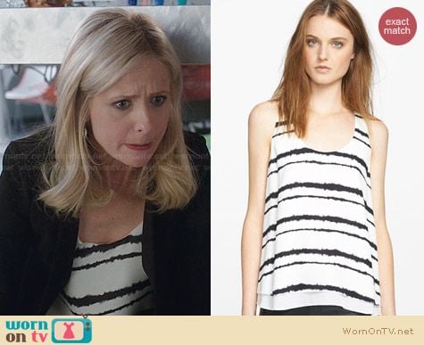 ALC Hepburn Silk Stripe Tank worn by Sarah Michelle Gellar on The Crazy Ones