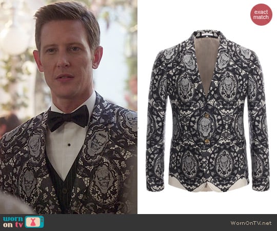 Alexander McQueen Skull Lace Jacket worn by Gabrielle Mann on Revenge