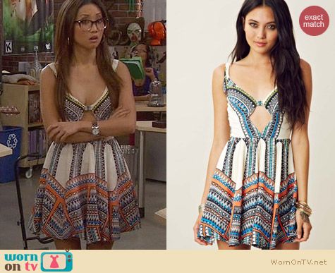 Alexis Barbara blue Tai Tribal Dress with Keyhole worn by Brenda Song on Dads