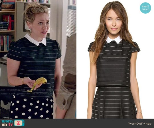 Alice + Olivia Blake Top worn by Kelsey Peters (Hilary Duff) on Younger