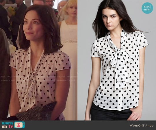 Alice + Olivia Miranda Sequin Cap Sleeve Bow Blouse worn by Catherine Chandler (Kristin Kreuk) on Beauty and the Beast