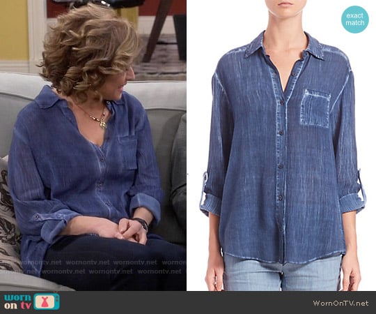 Alice & Olivia Piper Shirt worn by Vanessa Baxter (Nancy Travis) on Last Man Standing